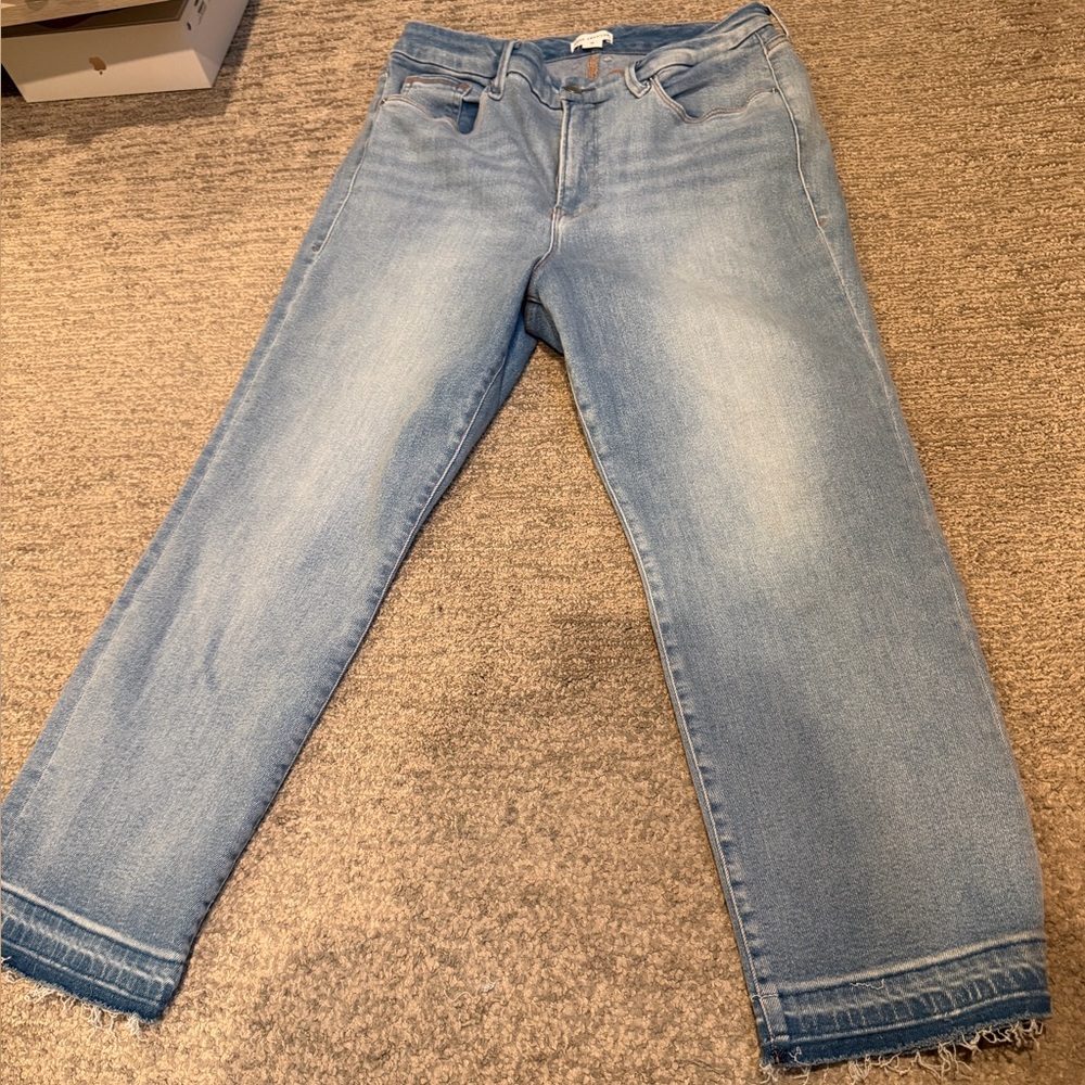 Good American Light Blue Straight Leg Jeans